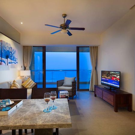 Aloha Oceanfront Suite Resort Lingshui  Buitenkant foto