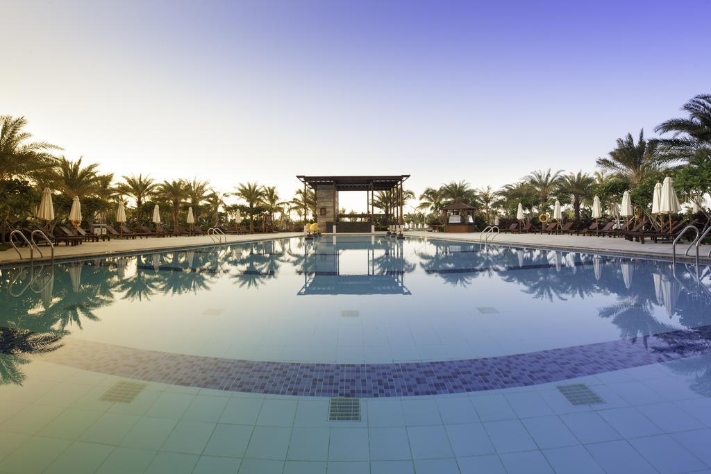Aloha Oceanfront Suite Resort Lingshui  Buitenkant foto