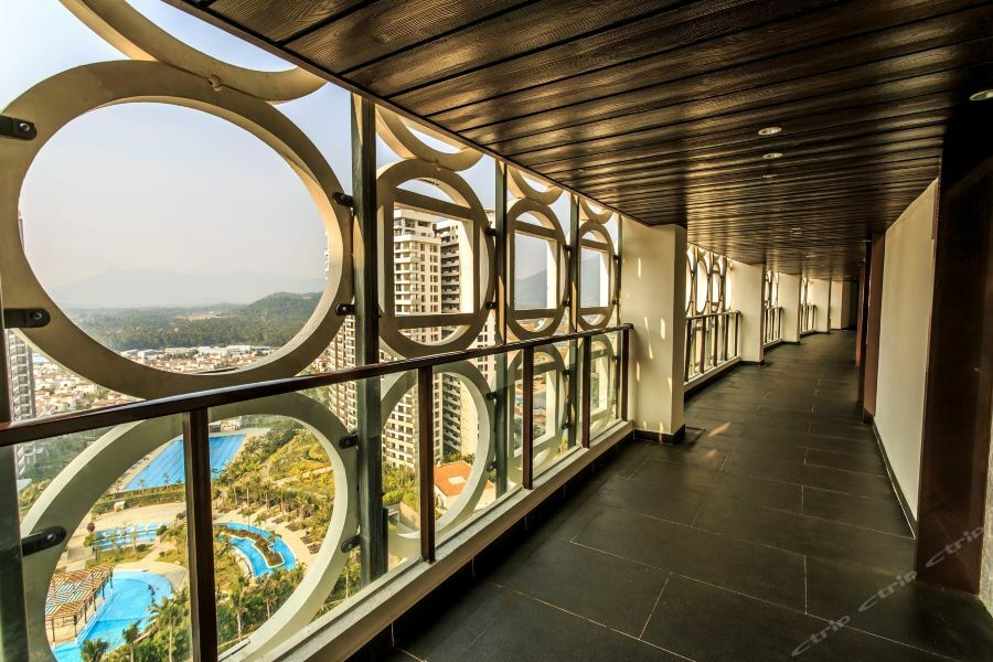 Aloha Oceanfront Suite Resort Lingshui  Buitenkant foto